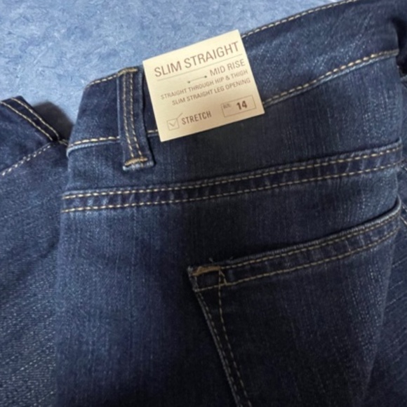 NEW Sonoma Life+Style Comfort Stretch Jeans - Picture 3 of 4